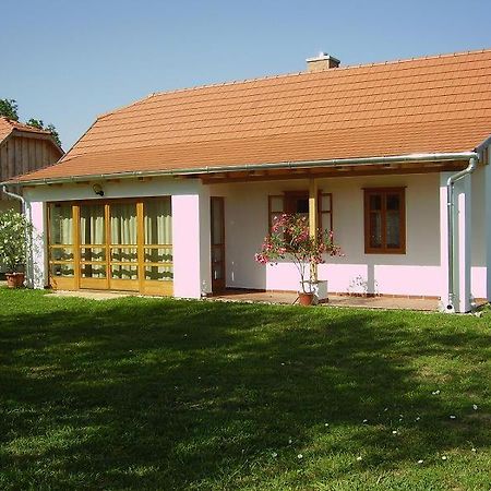 Martonvendeghaz 2 Villa Gelse Exteriör bild